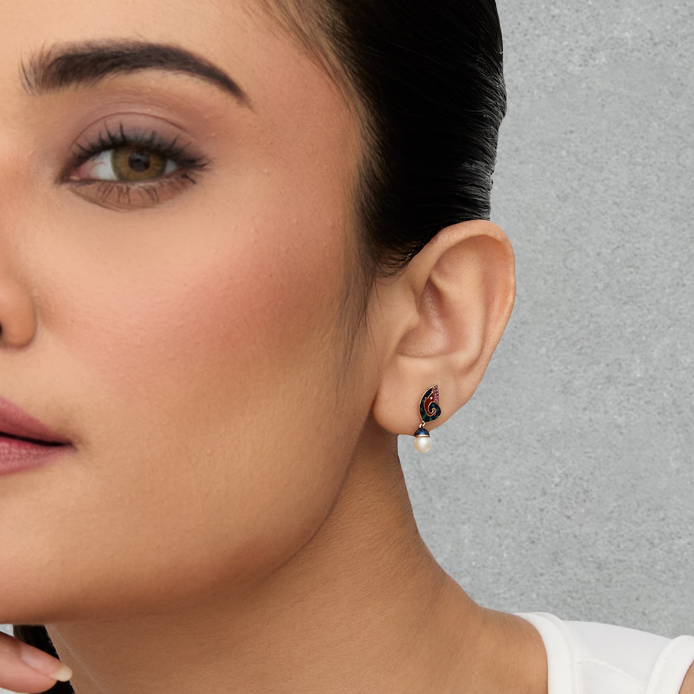 Mayra Drop Hoops