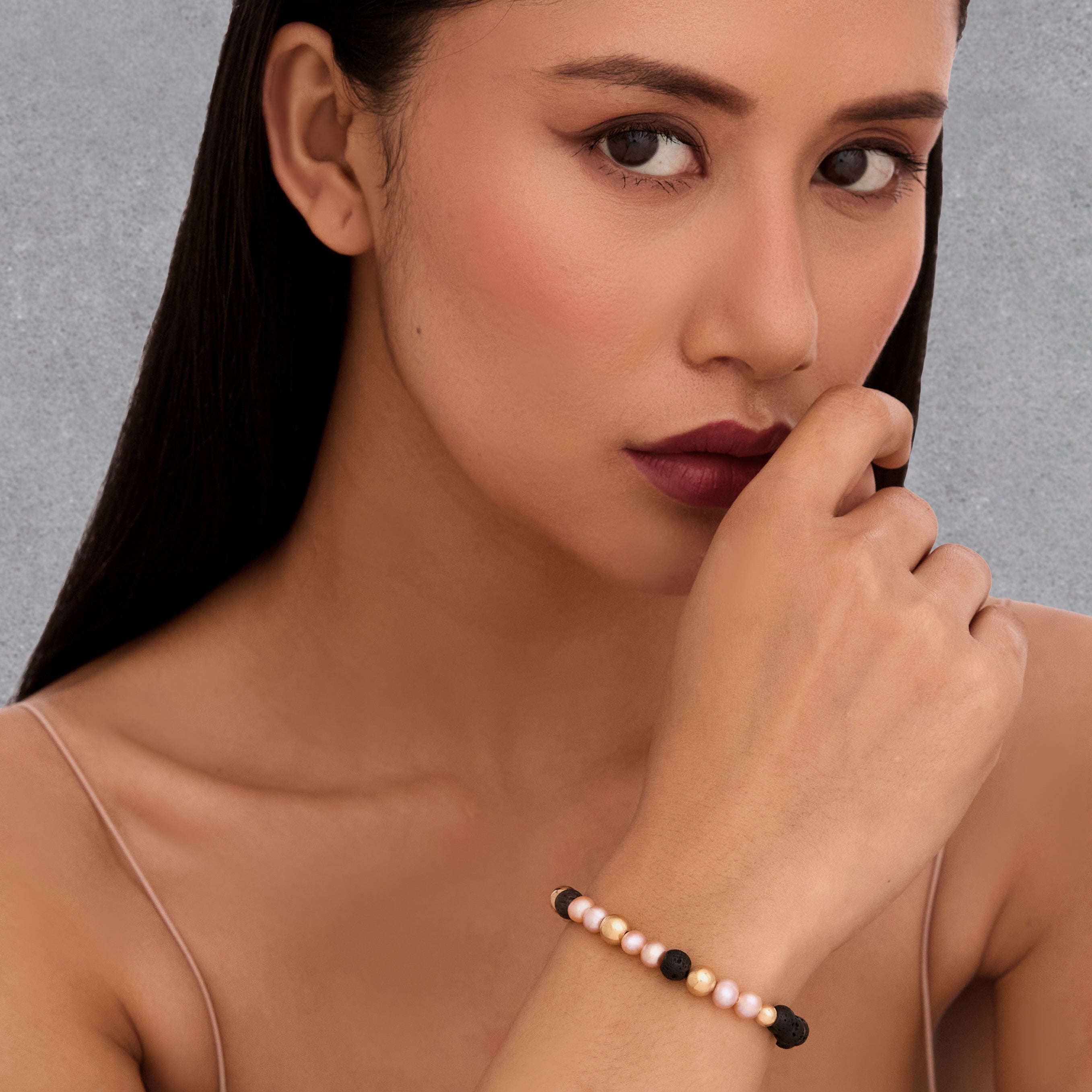 Midnight Glow Bead Bracelet