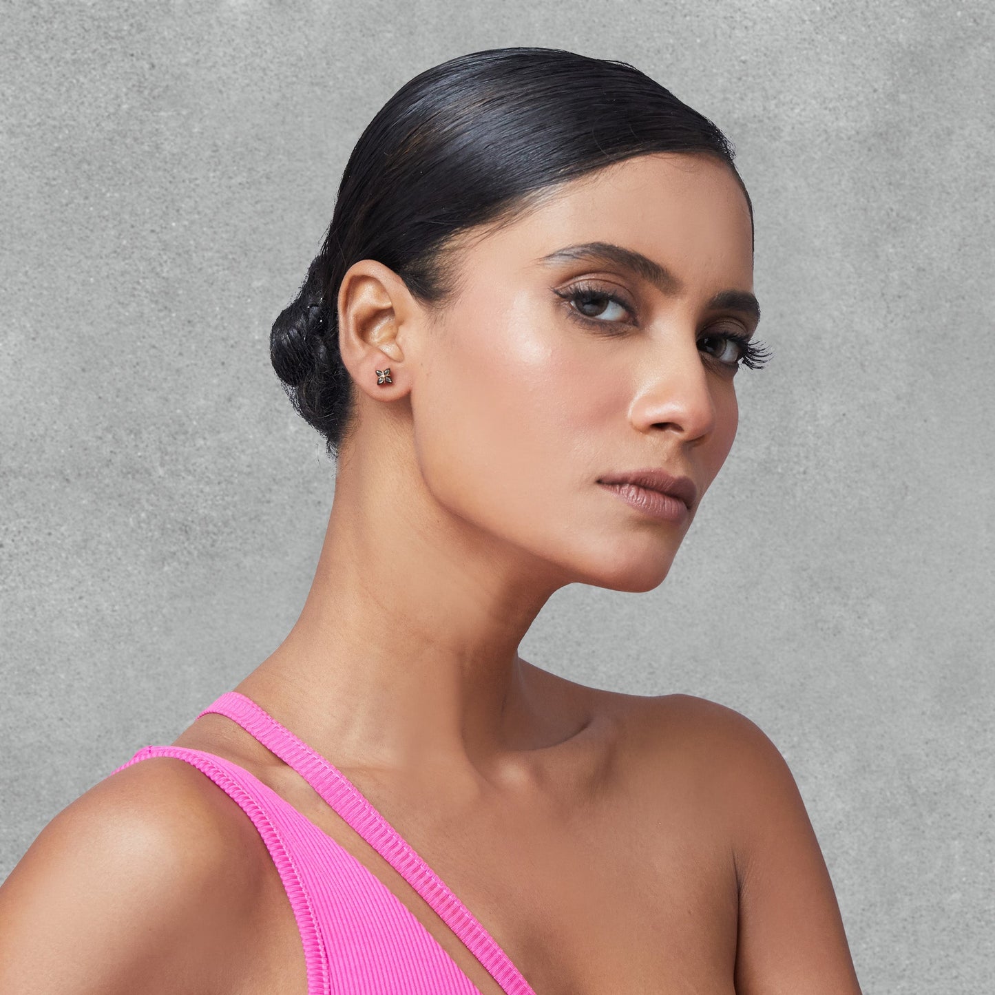 Noira Earrings