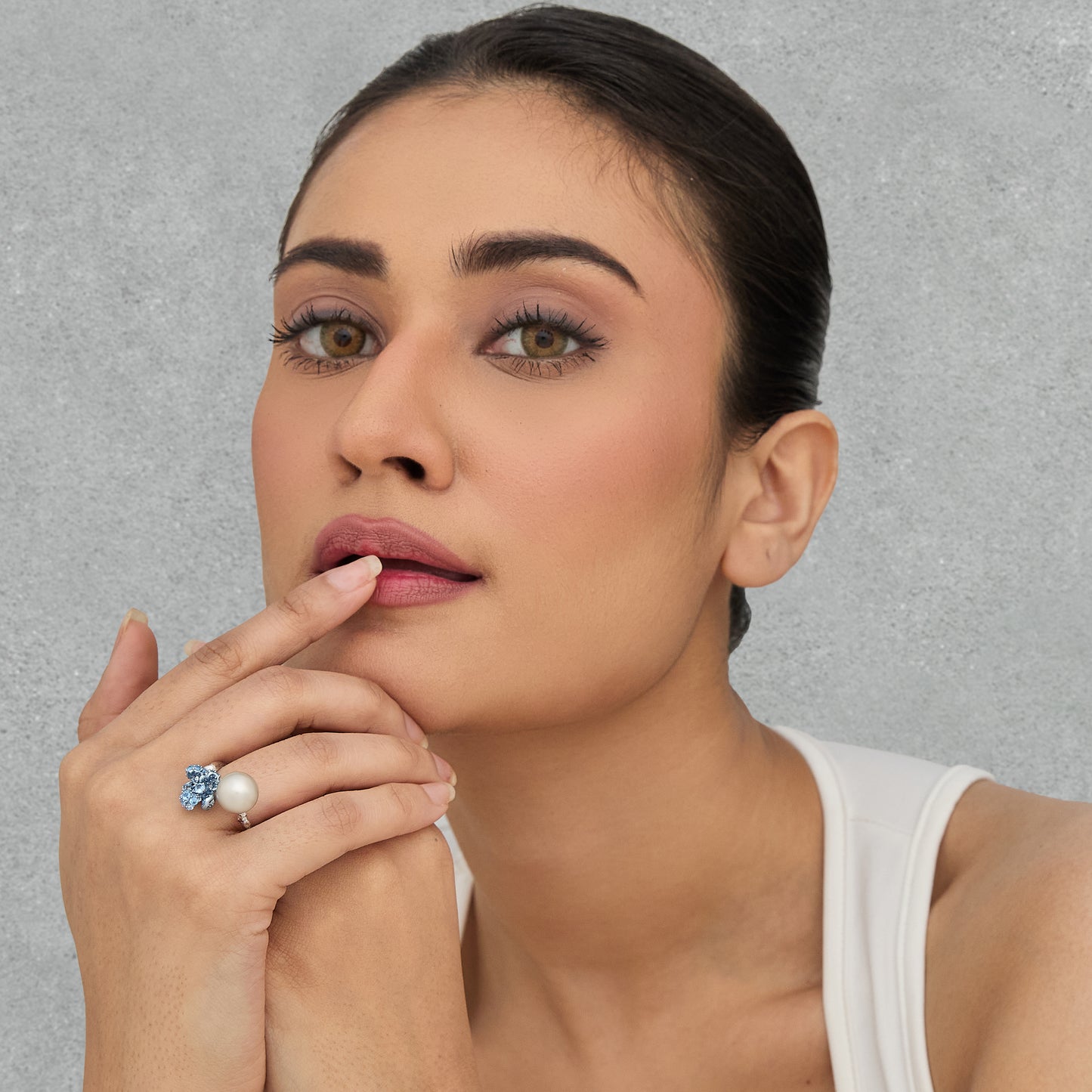 Pearl Flora Ring