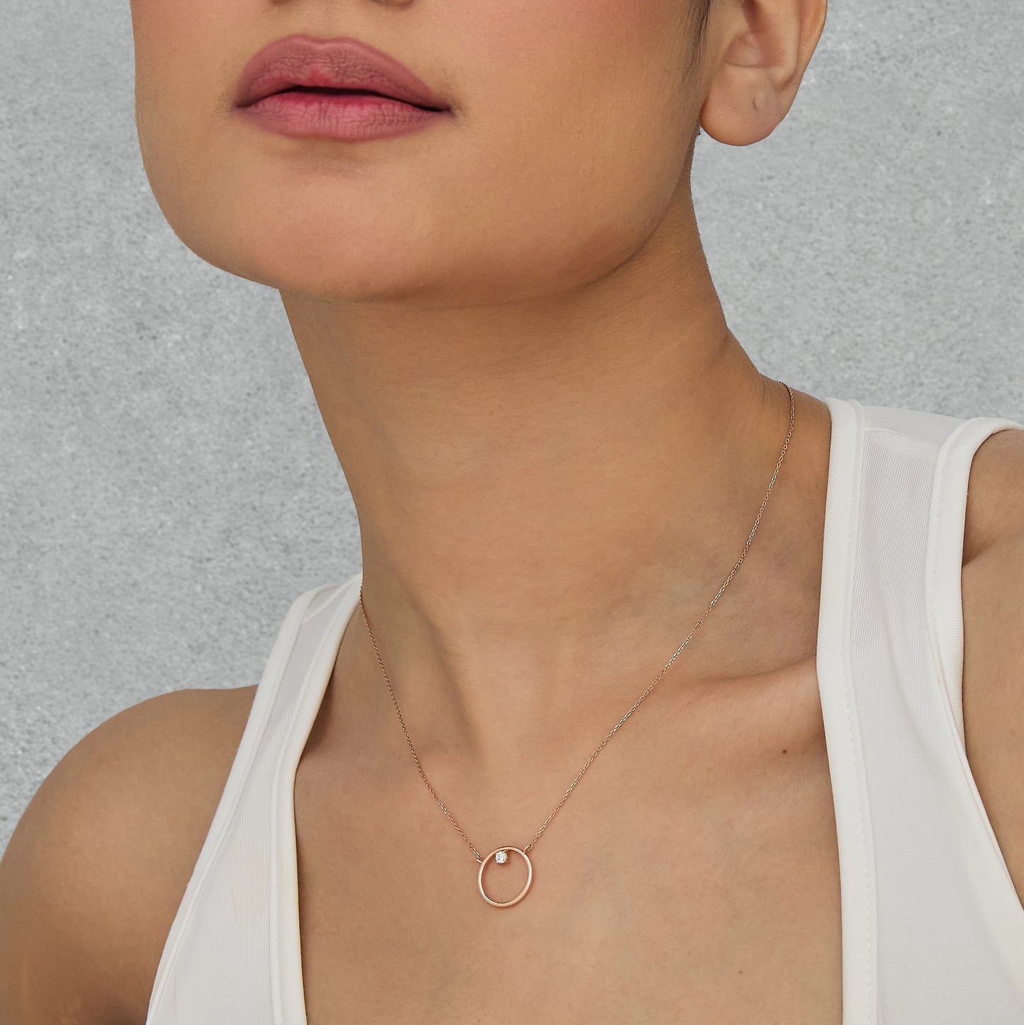 Halo Dot Necklace