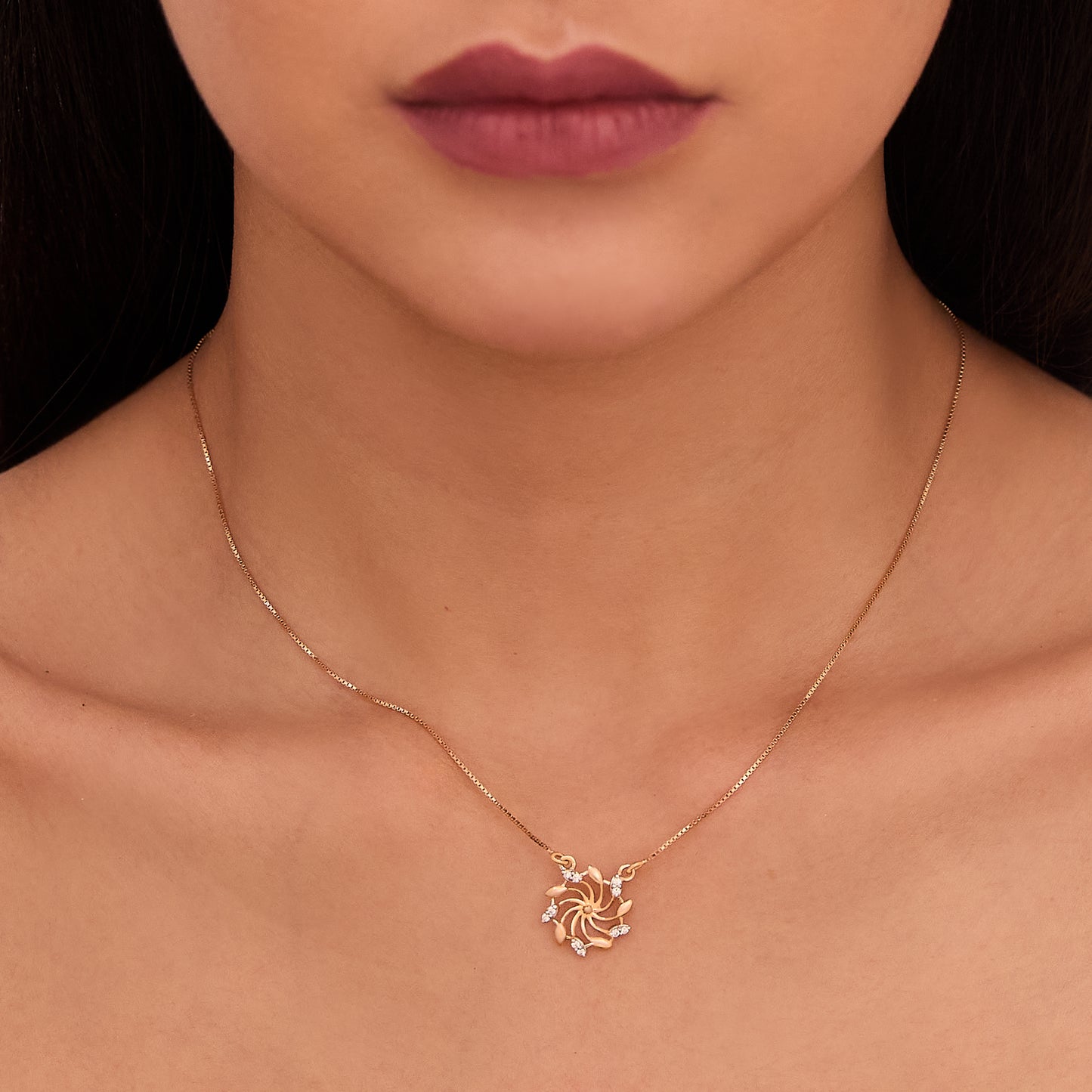 Sun Bloom Diamond Necklace