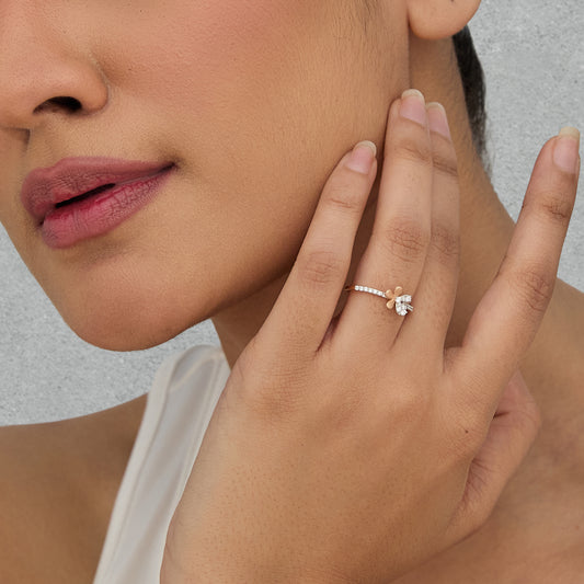 Mini Bloom Diamond Ring