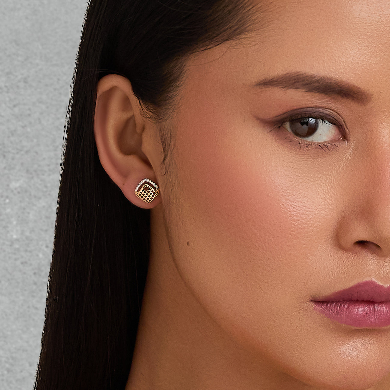 Veya Diamond Studs