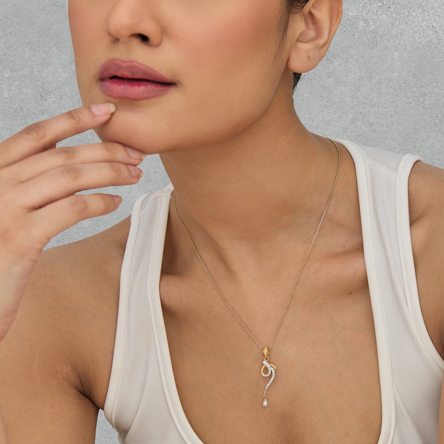 Twist Drop Diamond Necklace