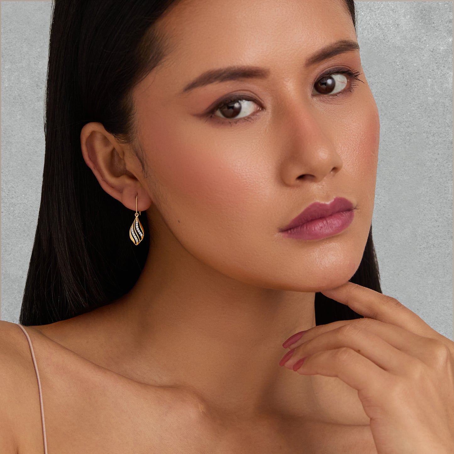 Elar Diamond Drop Earrings