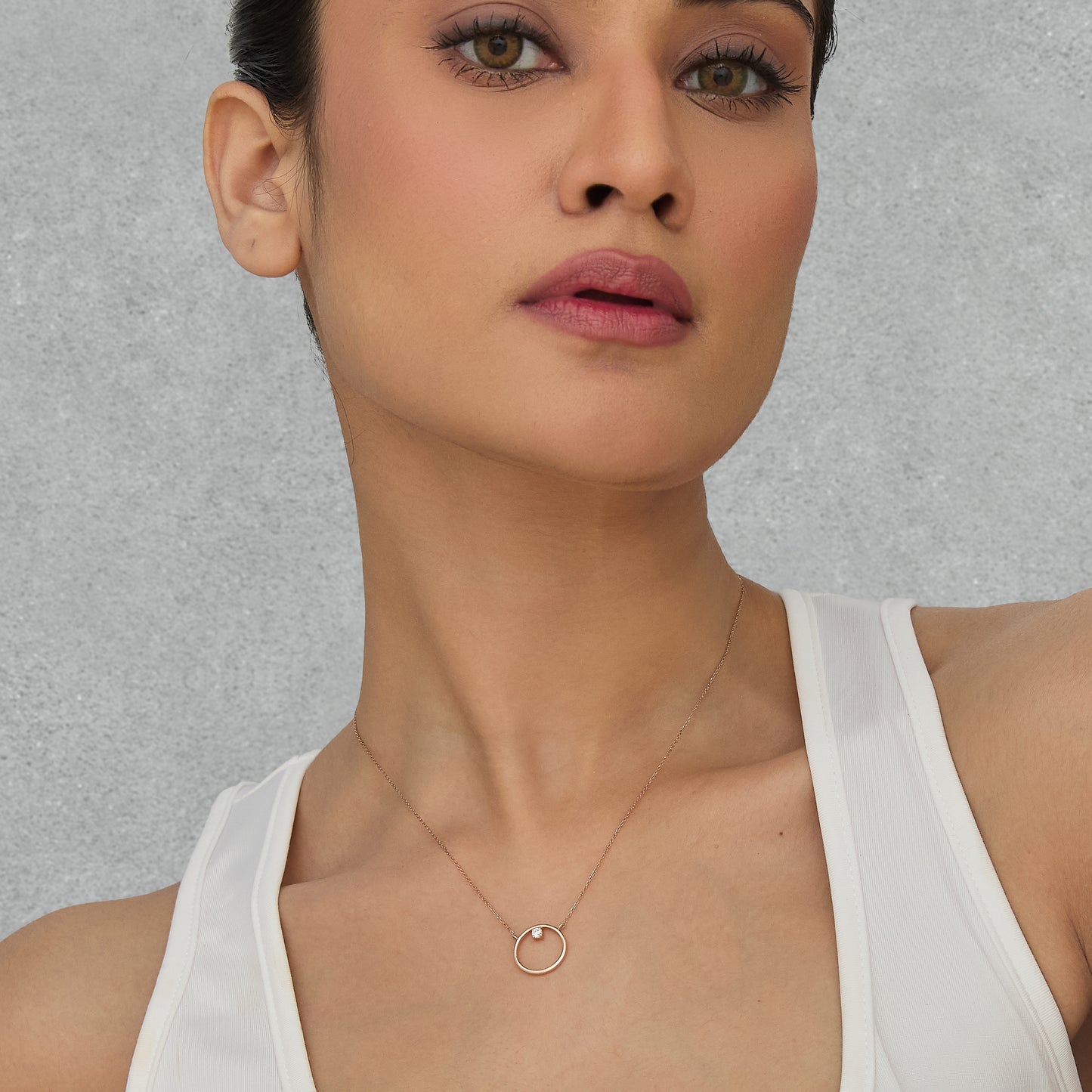 Halo Dot Necklace
