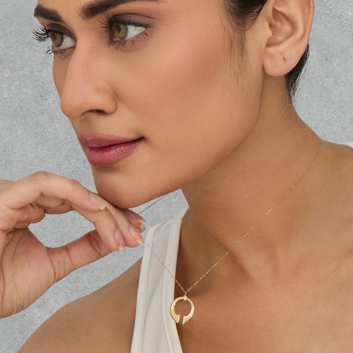 Halo Split Necklace