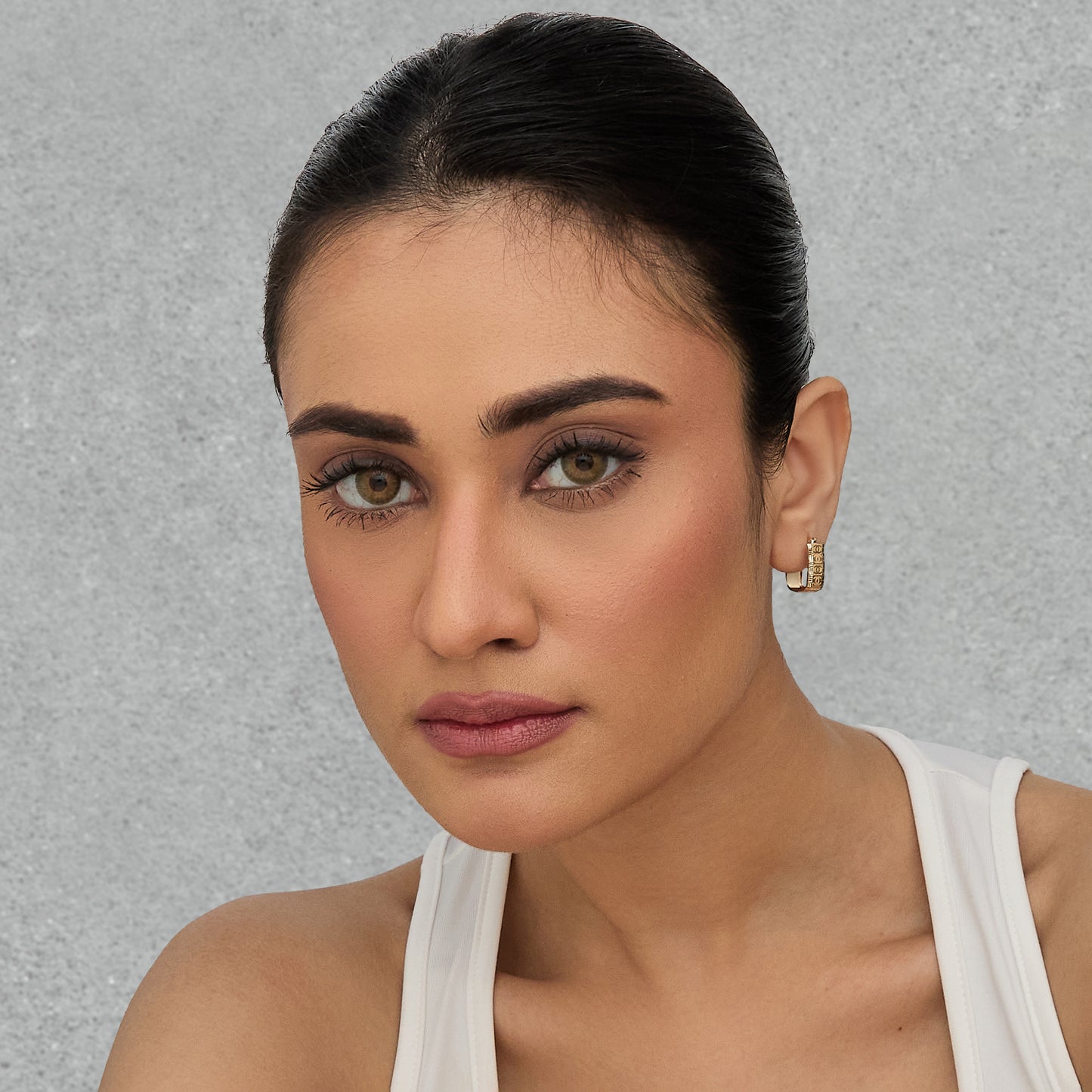 Zori Gold Hoops